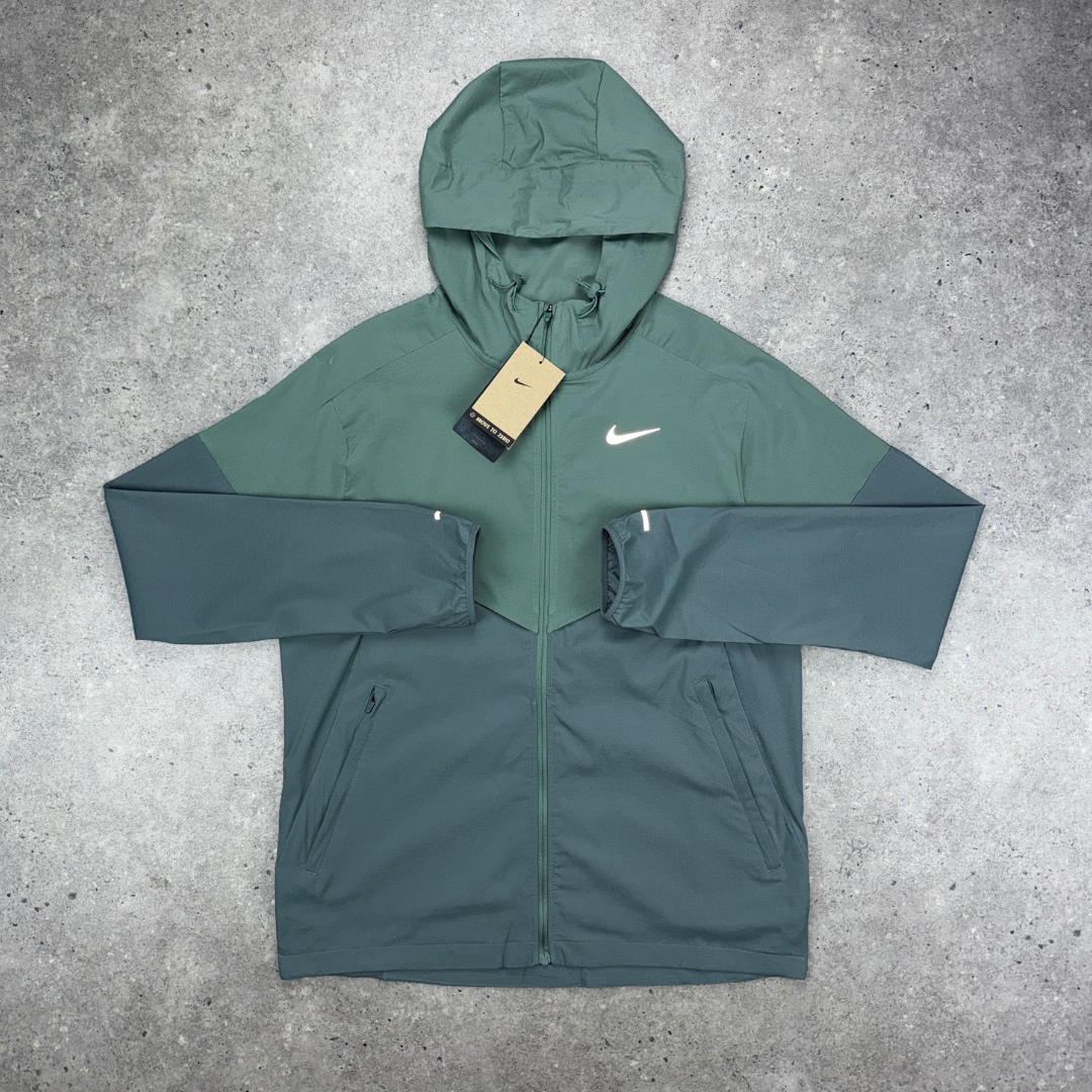 Nike windrunner miler challenger short tri-set 'clay green'