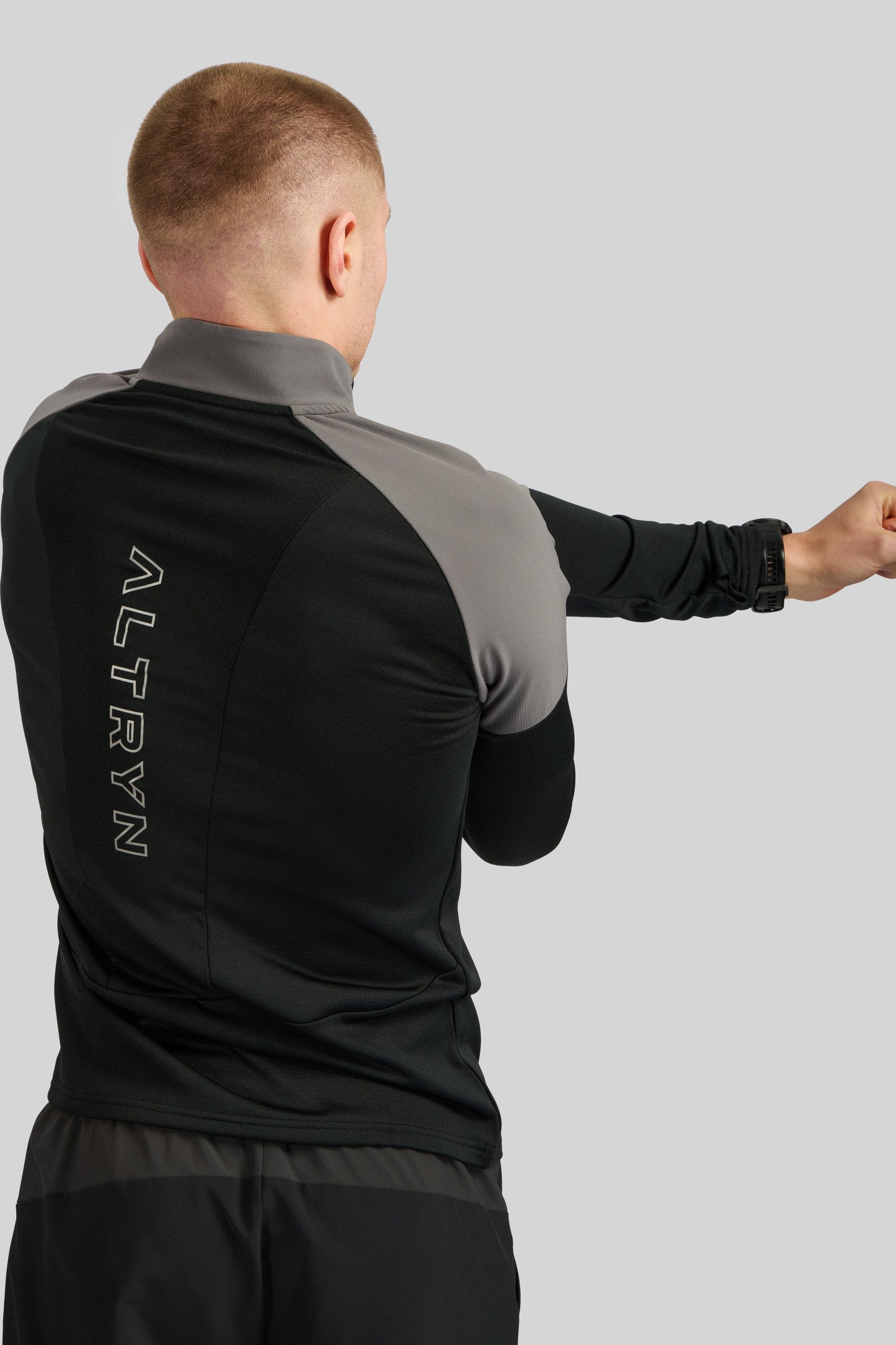 Altryn Anderson Quarter Zip 'Black/Grey'