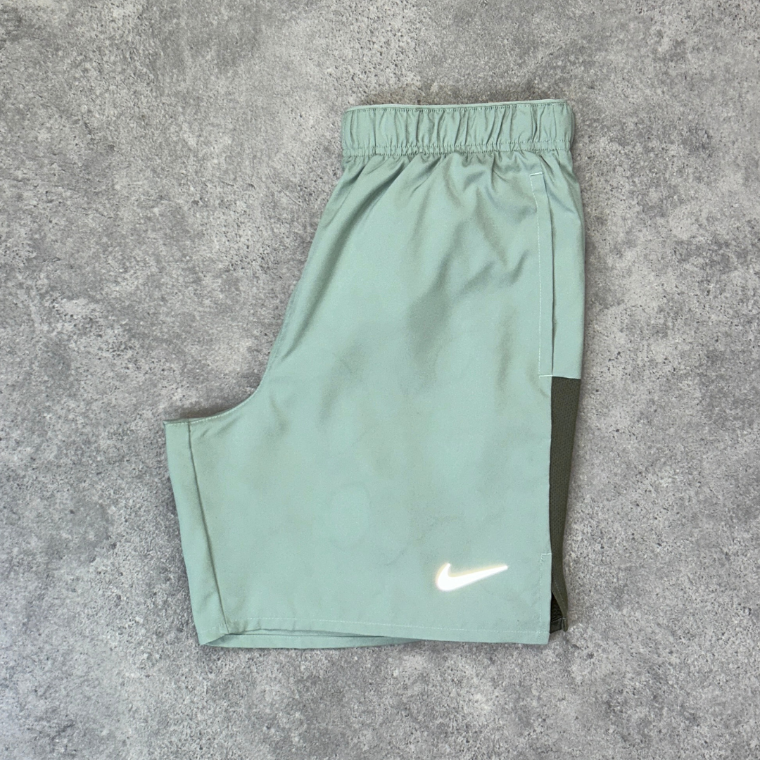 Nike windrunner 'jade horizon' set