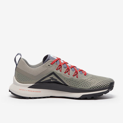 Nike React Pegasus Trail 4