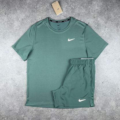 Nike uv miler 'clay green' set