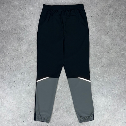 Altryn Anderson 1/4 Zip set 'Black/Grey'