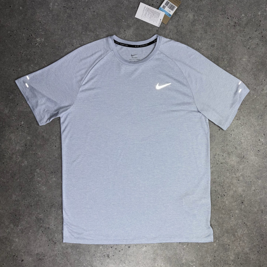 Nike stride t-shirt 'ghost blue'