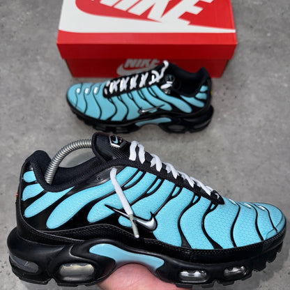 Nike windrunner short trainer 'aquarius blue/tiffany' set